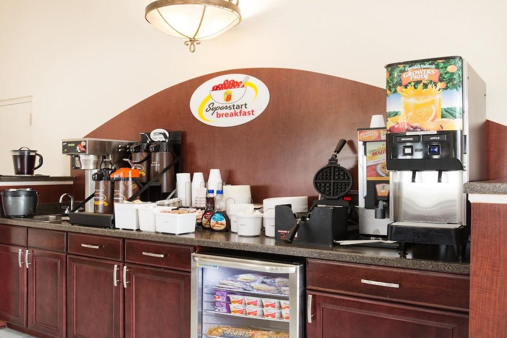 Boarders Inn And Suites By Cobblestone Lamar Missouri מראה חיצוני תמונה